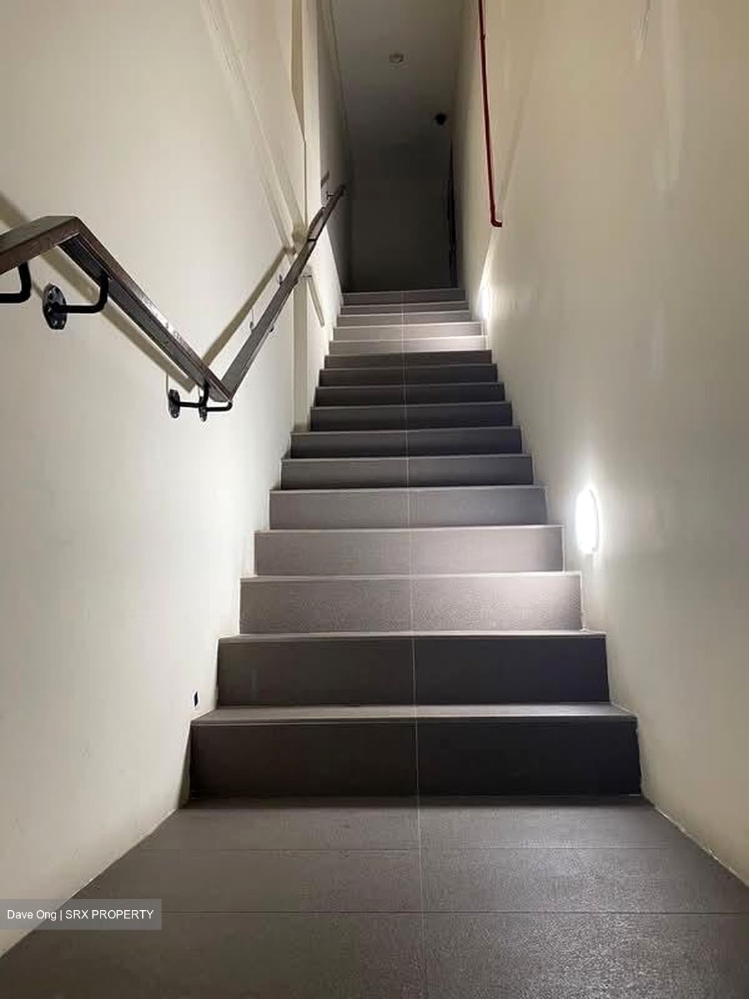 Ang Mo Kio Avenue 6 (D20), Shop House #589158581
